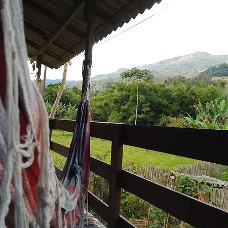 Rancho Pe Da Pedra Villa São Bento do Sapucaí Oda fotoğraf